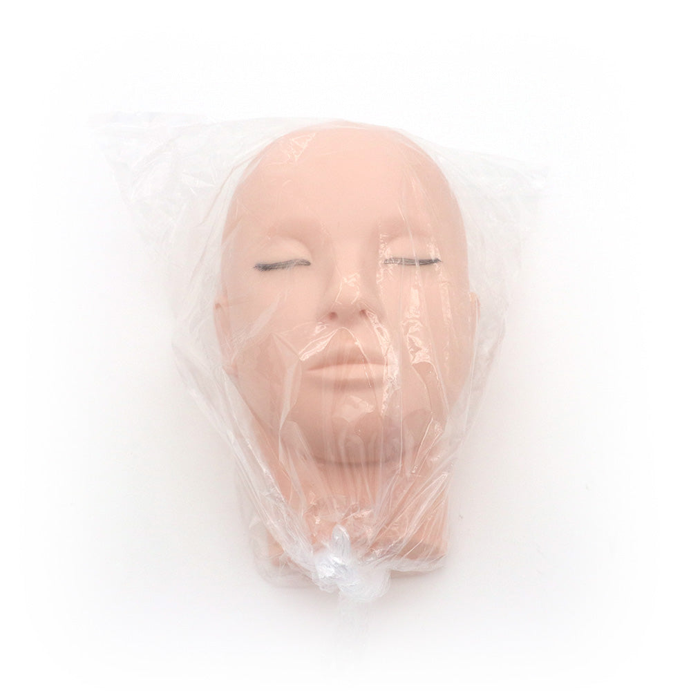 #568 model head with eyelashes 3