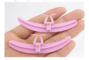 #697 one pair Eyelash separator