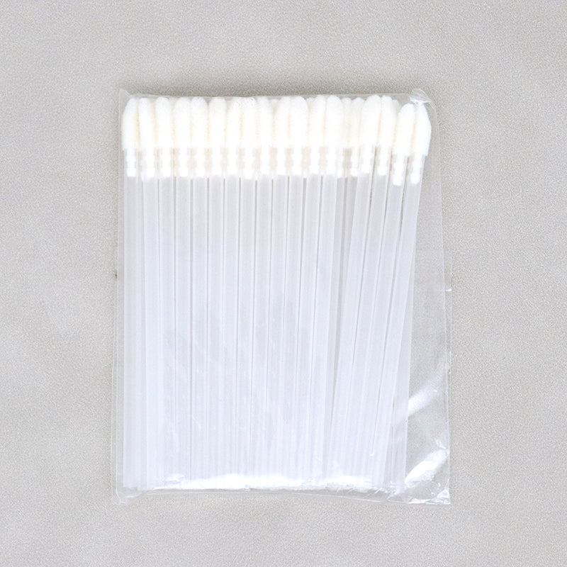 #043 50pcs Hollow Lip Brush